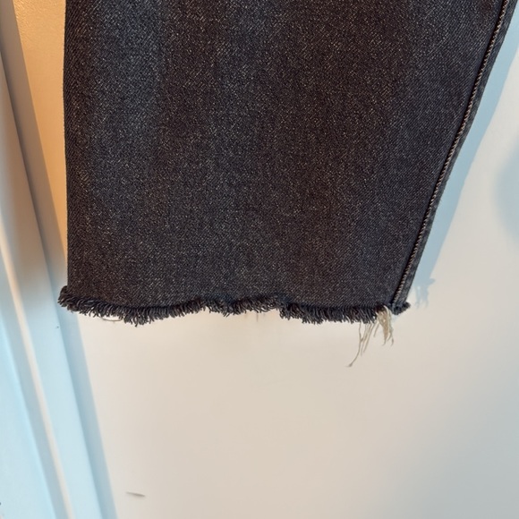 A.P.C. Rudie Raw Hem Jean in Washed Black - 31 Waist x 27.5” Inseam - Picture 7 of 9